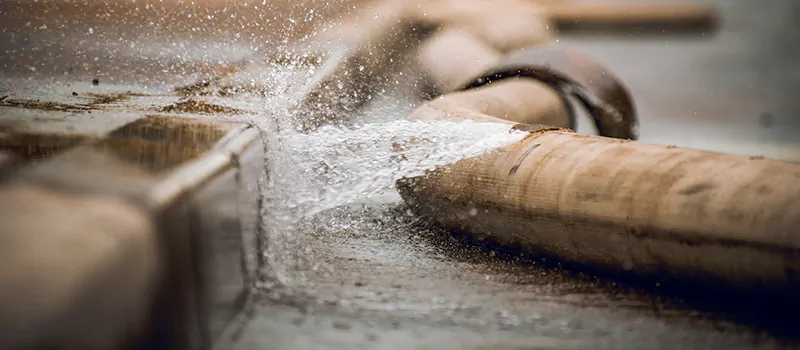 Fix Leaking Pipe in Eglington East, Toronto